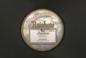 The Orlaff Trio played on this side and three other Rainbows, but were never credited on the label. Author's collection,
